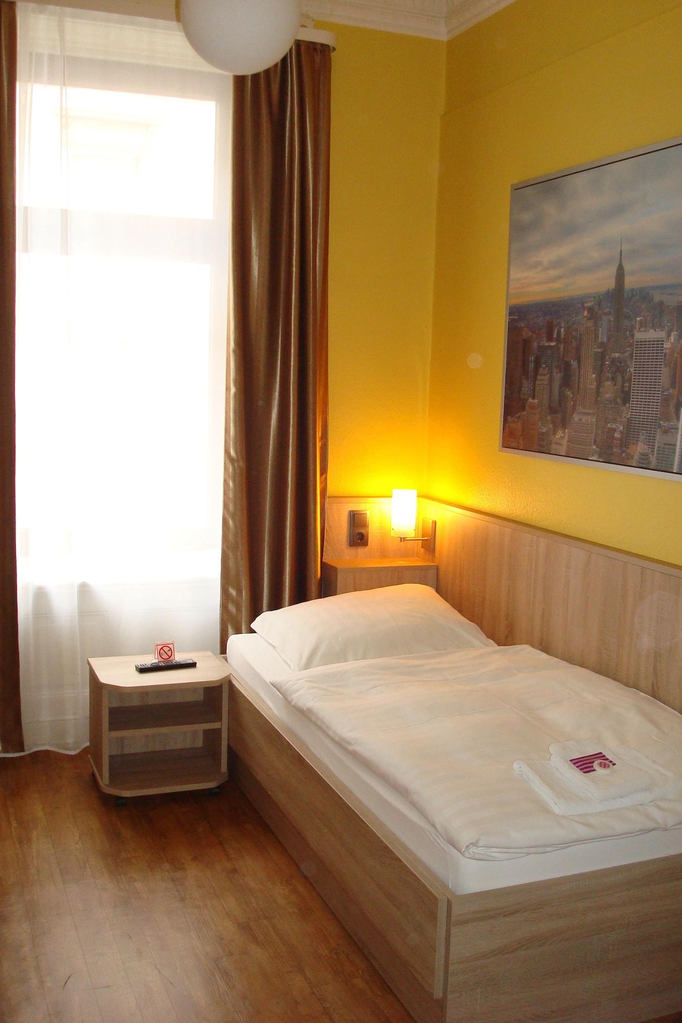 Hotel Kieler Hof Am Hauptbahnhof - Hamburg Central Station Dış mekan fotoğraf