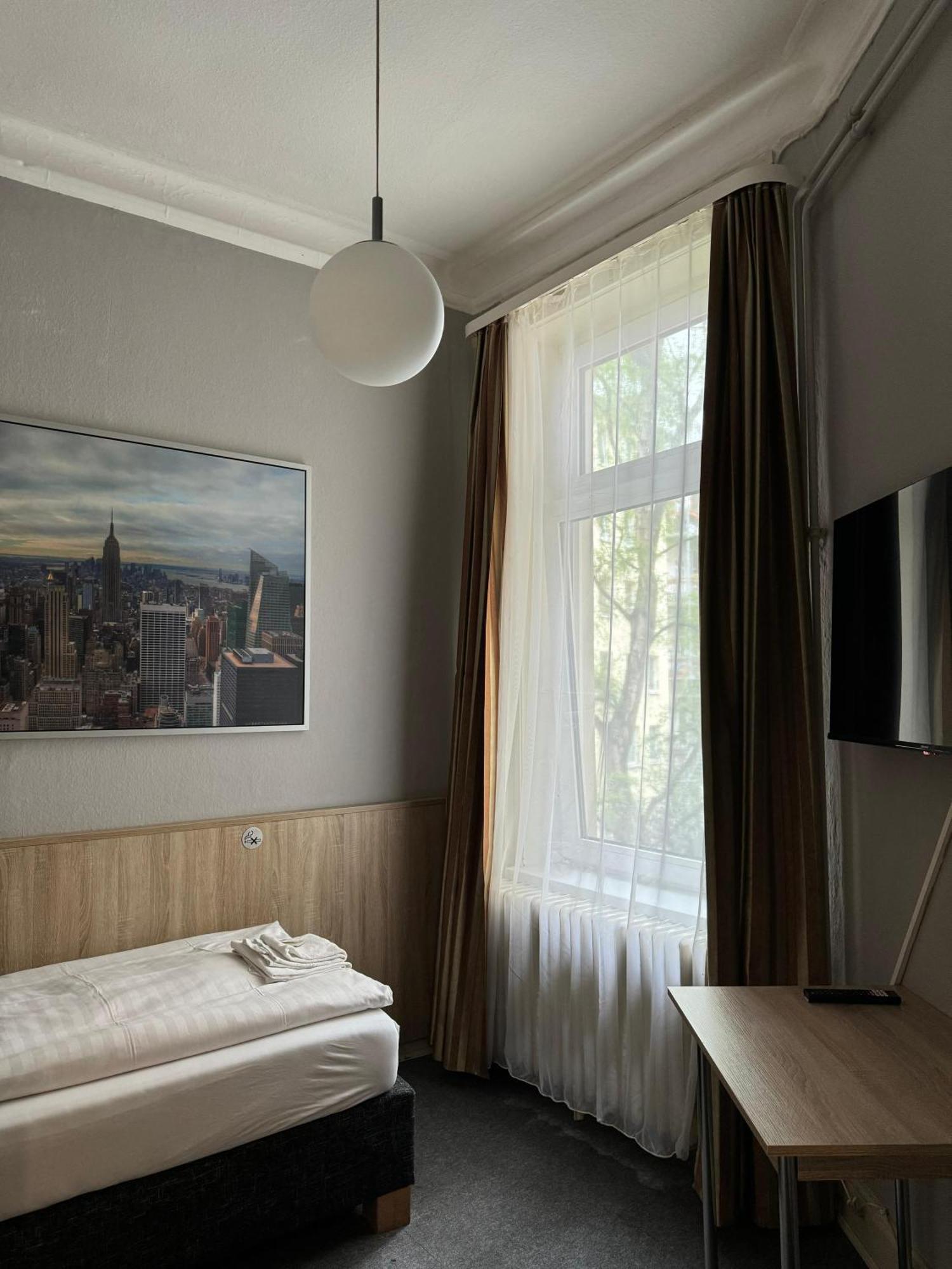 Hotel Kieler Hof Am Hauptbahnhof - Hamburg Central Station Dış mekan fotoğraf