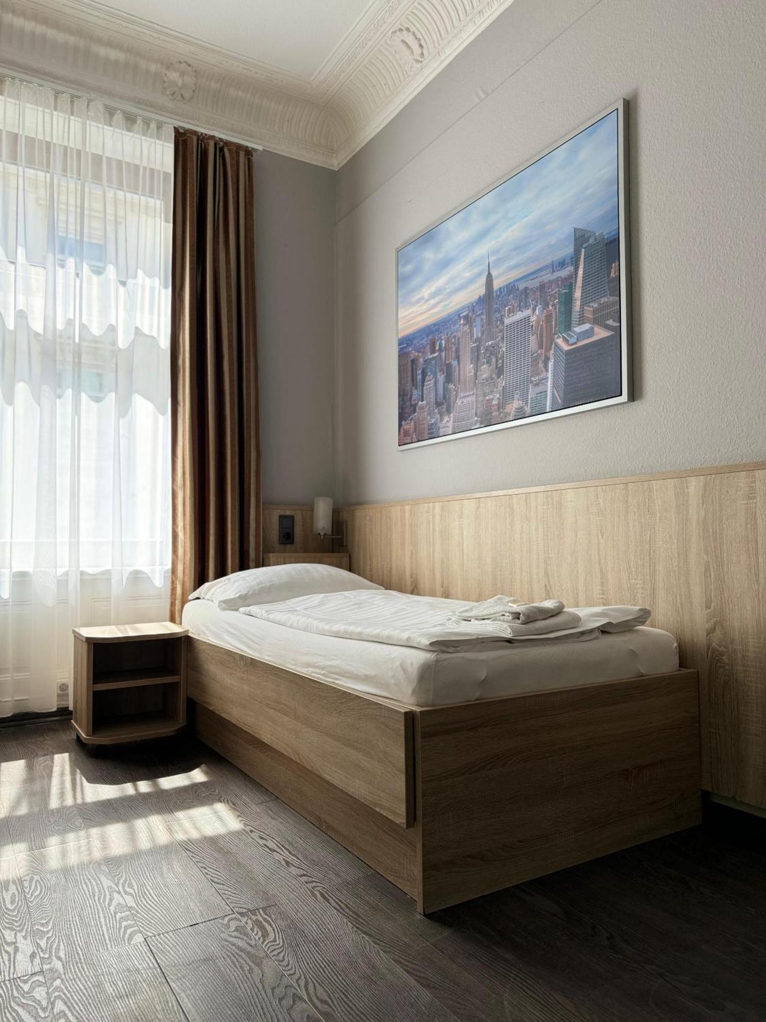 Hotel Kieler Hof Am Hauptbahnhof - Hamburg Central Station Dış mekan fotoğraf